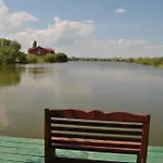 Lacul Racilor