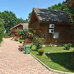 호텔 Lacul Racilor 3*