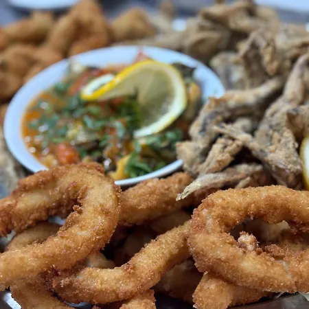 ホテル Lacul Racilor 3*