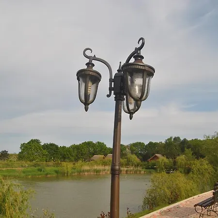 Lacul Racilor 3*
