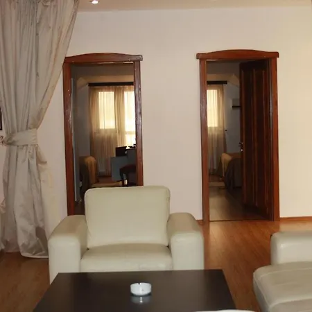 Szálloda Lacul Racilor
