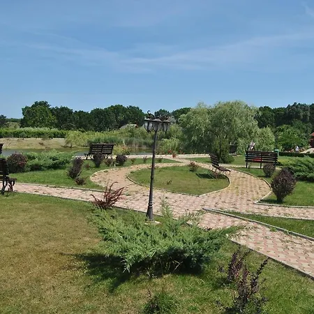Hotel Lacul Racilor 3*